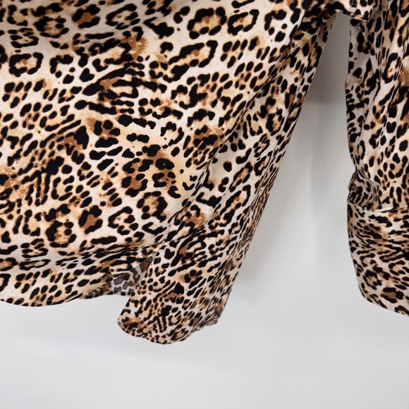 Chicos 2 Leopard Button-Up Shirt tunic Womens Size XL No-Iron Cotton stretch - Picture 9 of 14